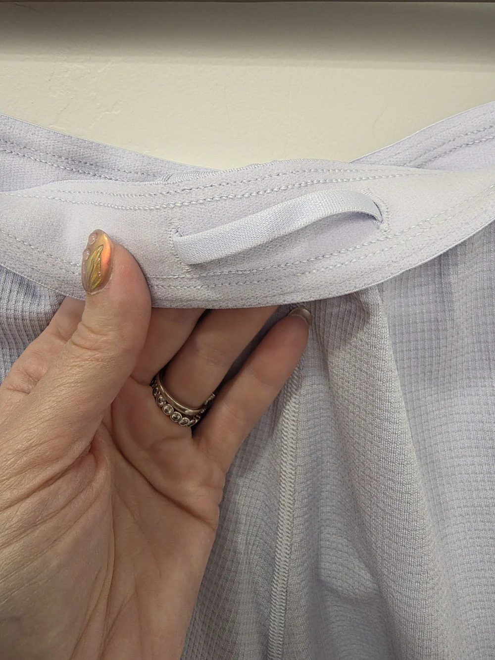 Lululemon Swiftly Mid-Rise Short 3" Size 12 - Picture 5 of 7
